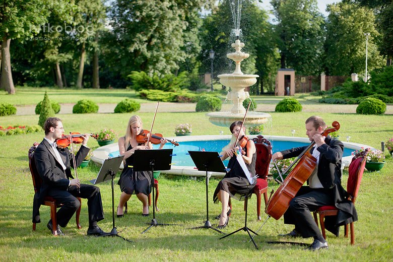 Kwartet smyczkowy na dziedzińcu Pałacu wprowadza niepowtarzalny klimat, fot. Pałac Ossolińskich